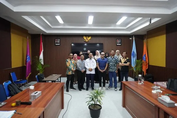 Telaah Kurikulum bersama Prof. Soni Mirizon, M.A., Ed.D