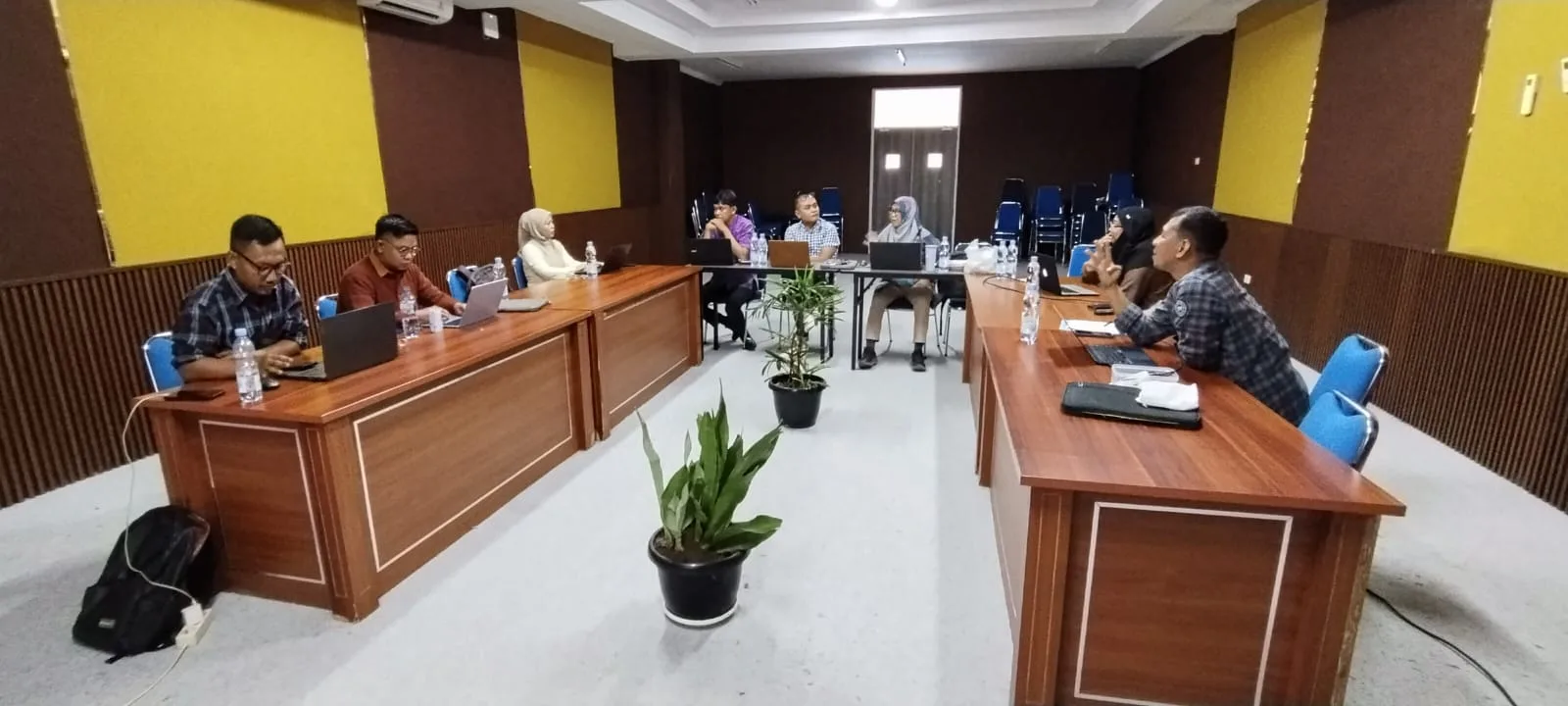 Dosen PBI Bahas Penguatan Kurikulum dan Silabus Pembelajaran